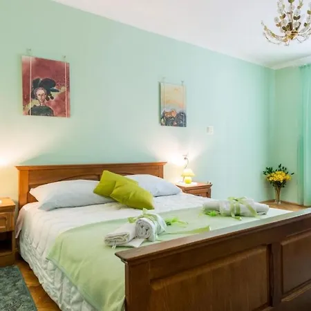 Appartement Lora - Double With Terrace *